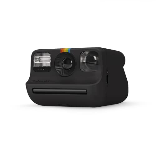 Polaroid - 9070 - Polaroid Go Instant Camera -...