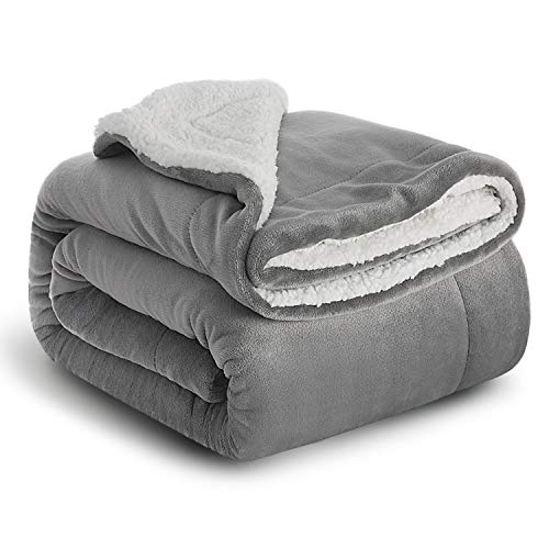 Bedsure Decke Sofa Kuscheldecke grau - warm Sherpa...